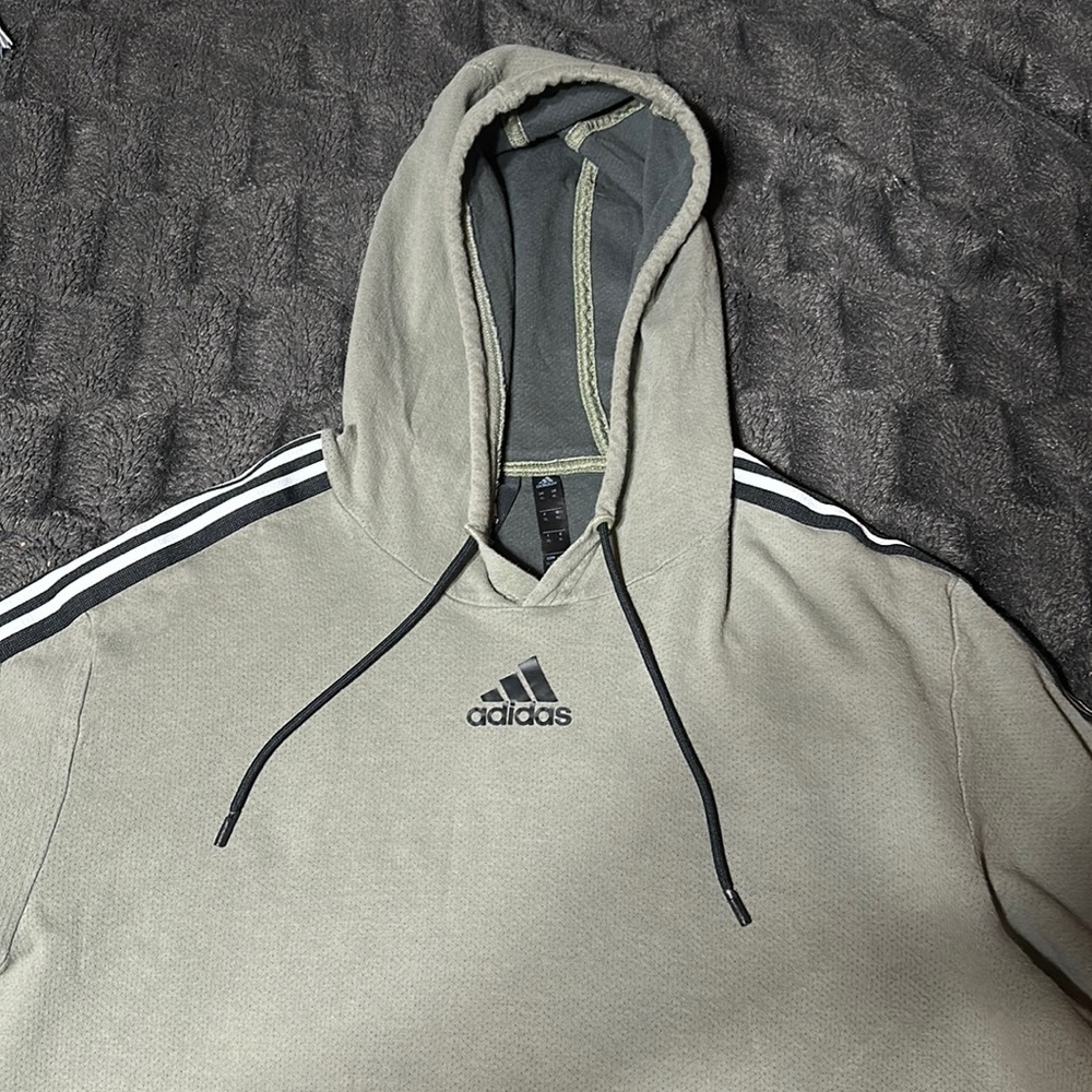 Adidas XL Activewear Hoodie. Good Condition.
